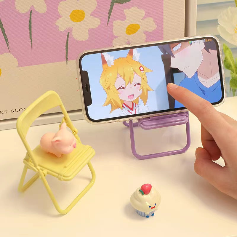 Cute Chair Phone Holder – Desk Stand