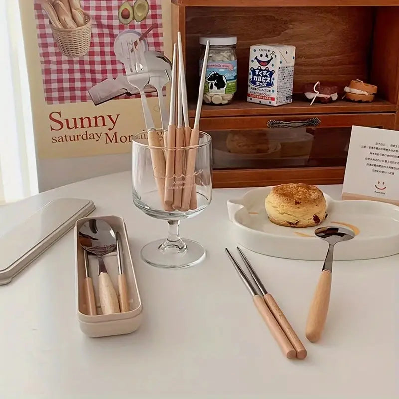 Stainless Steel Cutlery Set – Wooden Handle, 3-Piece