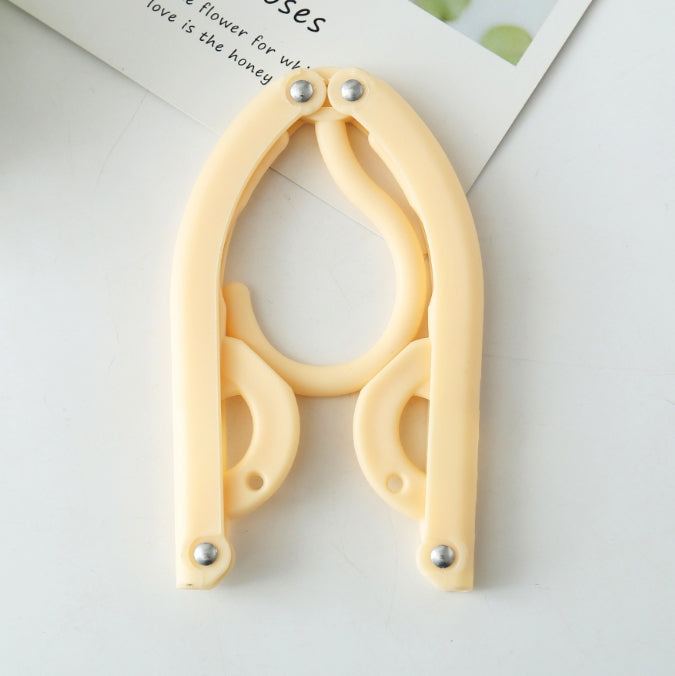 Foldable Clothes Hanger – Pack of 4, Non-Slip