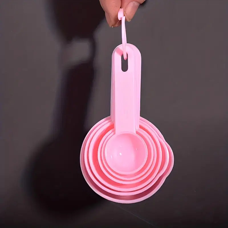 7-Piece Plastic Measuring Cup and Spoon Set for Baking