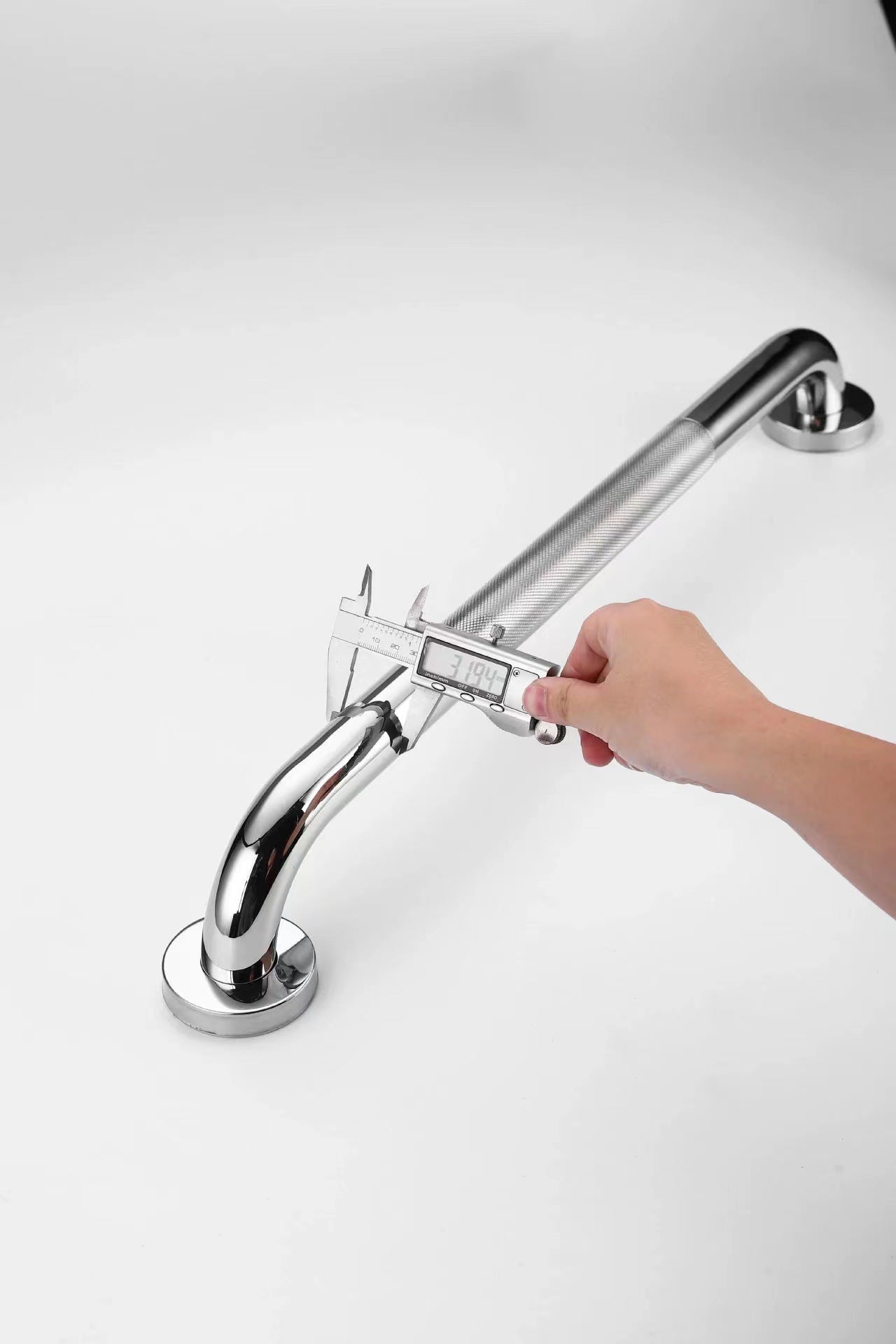 Stainless Steel Bathroom Grab Bar – Anti-Slip, 25/32mm, 30–60cm