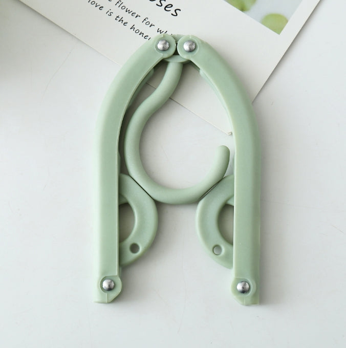 Foldable Clothes Hanger – Pack of 4, Non-Slip